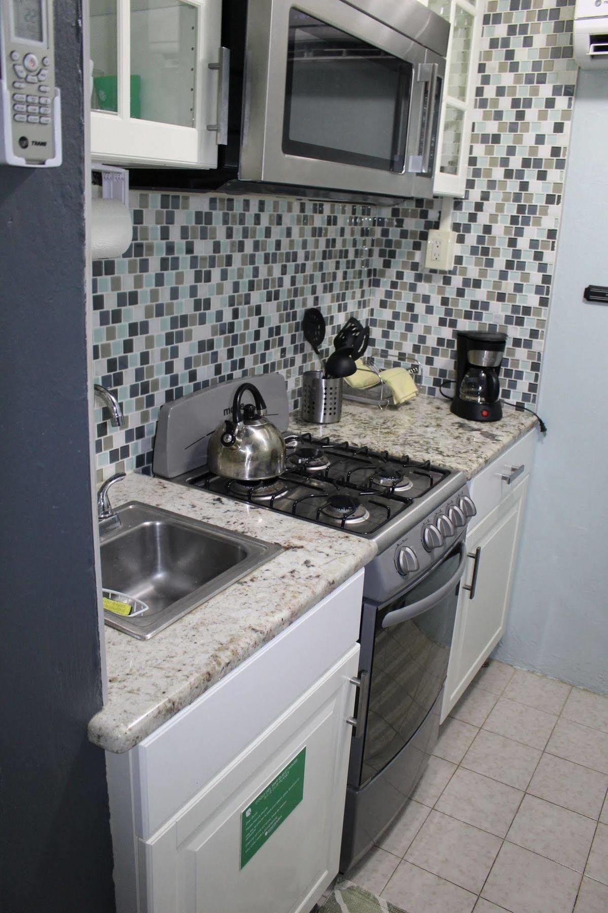 Lower Price, More Style, Discount Studio In San Juan,Pr, Beach, Free Bikes (Adults Only) Сан Хуан Екстериор снимка