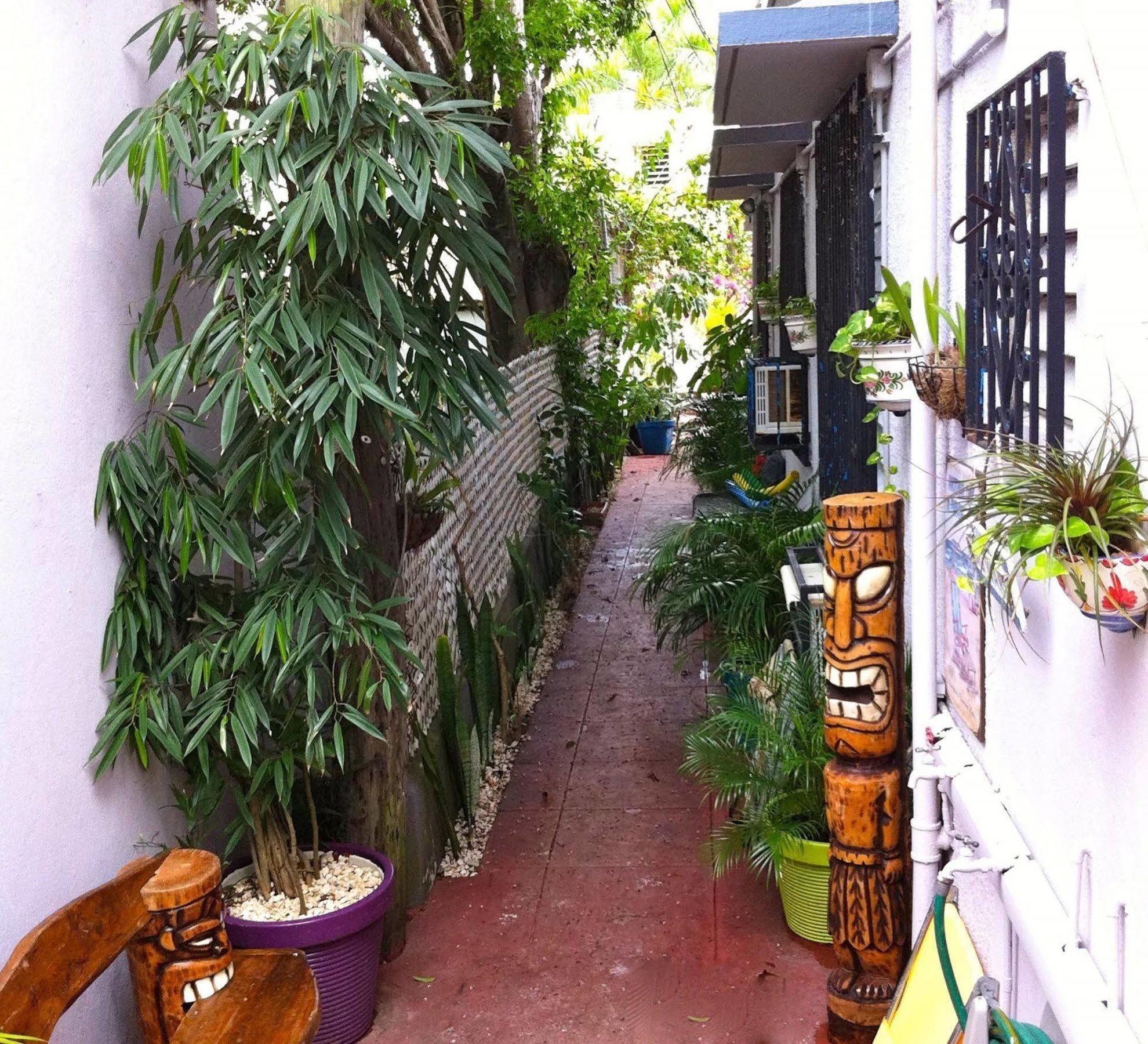 Lower Price, More Style, Discount Studio In San Juan,Pr, Beach, Free Bikes (Adults Only) Сан Хуан Екстериор снимка